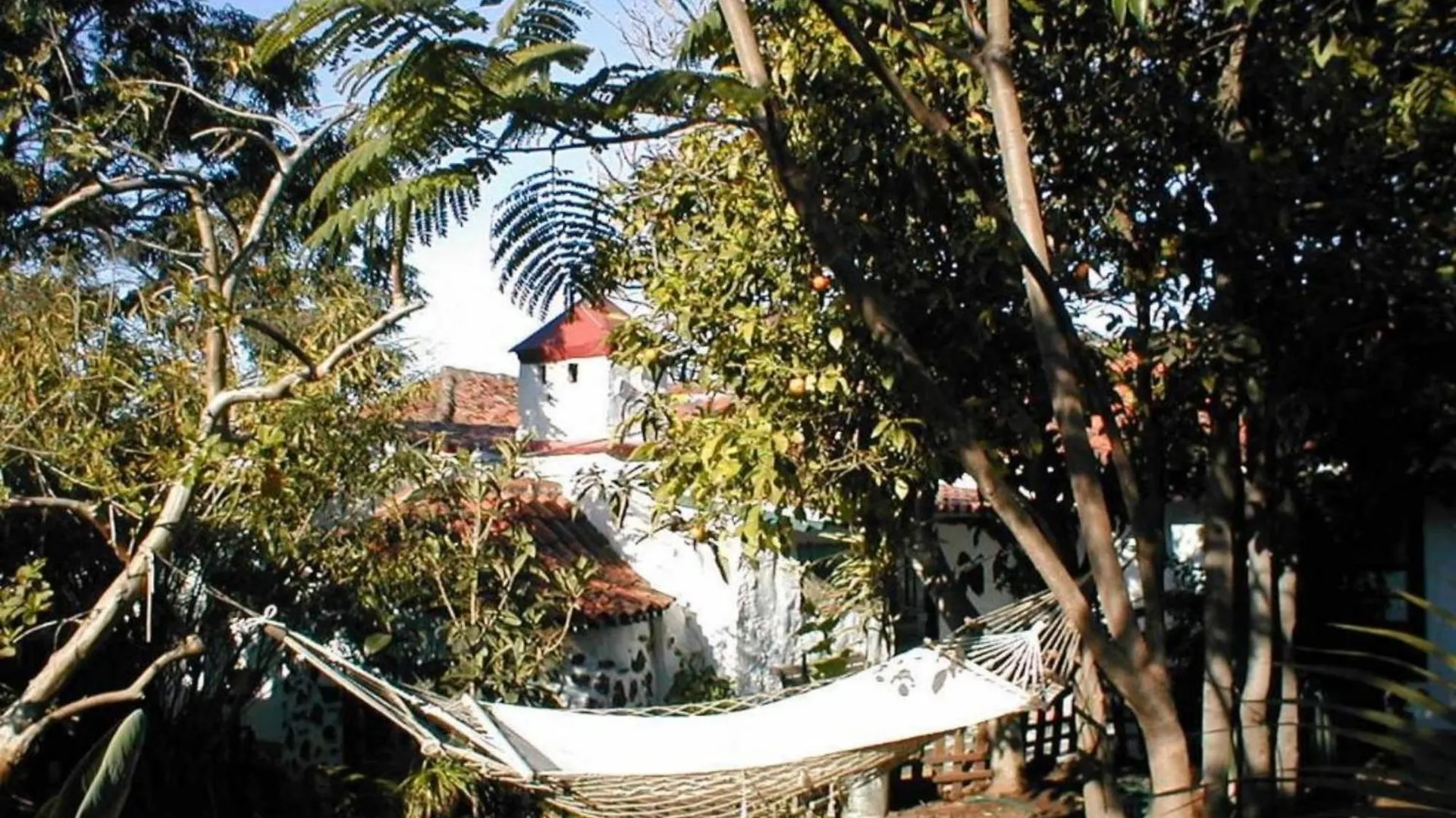 Tenerife Village Finca Paraiso contacts